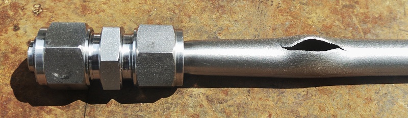 1100_bar.jpg
